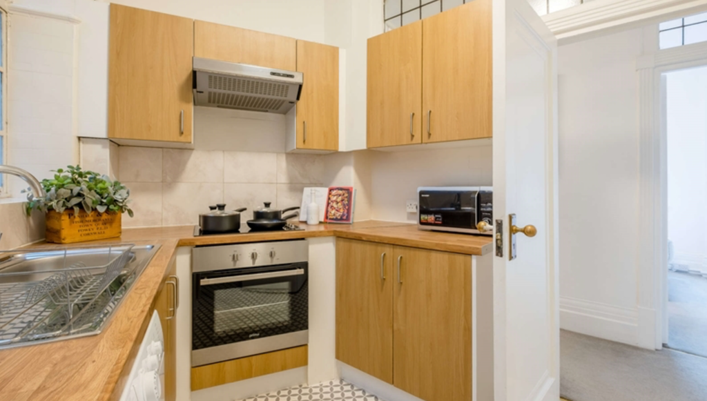 Property photo 3 of 13 Screenshot 2025-10-16 At 09.17.33