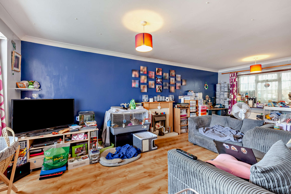 Property photo 2 of 7