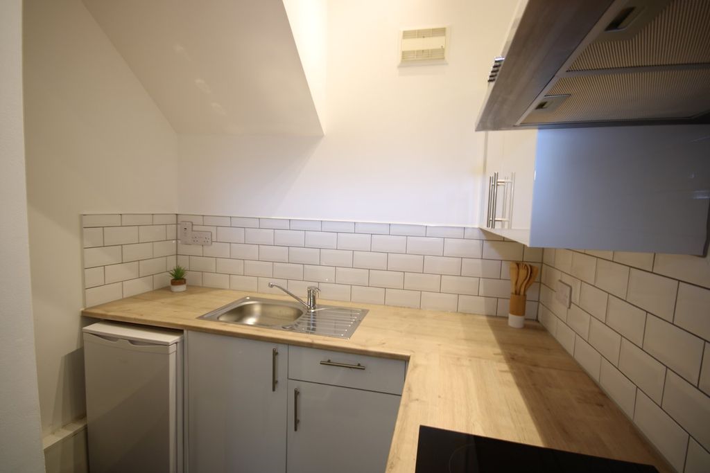 Additional image 4 of 1 bed flat for sale64 Rouge Bouillon, St Helier JE2