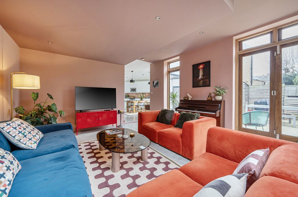 Property photo 1 of 19 1411207-5-6995Aec...