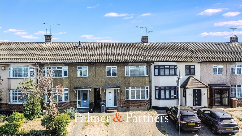 Property photo 1 of 18 Picture No. 01