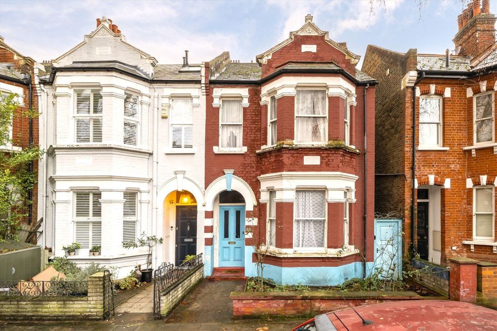 Property photo 1 of 7