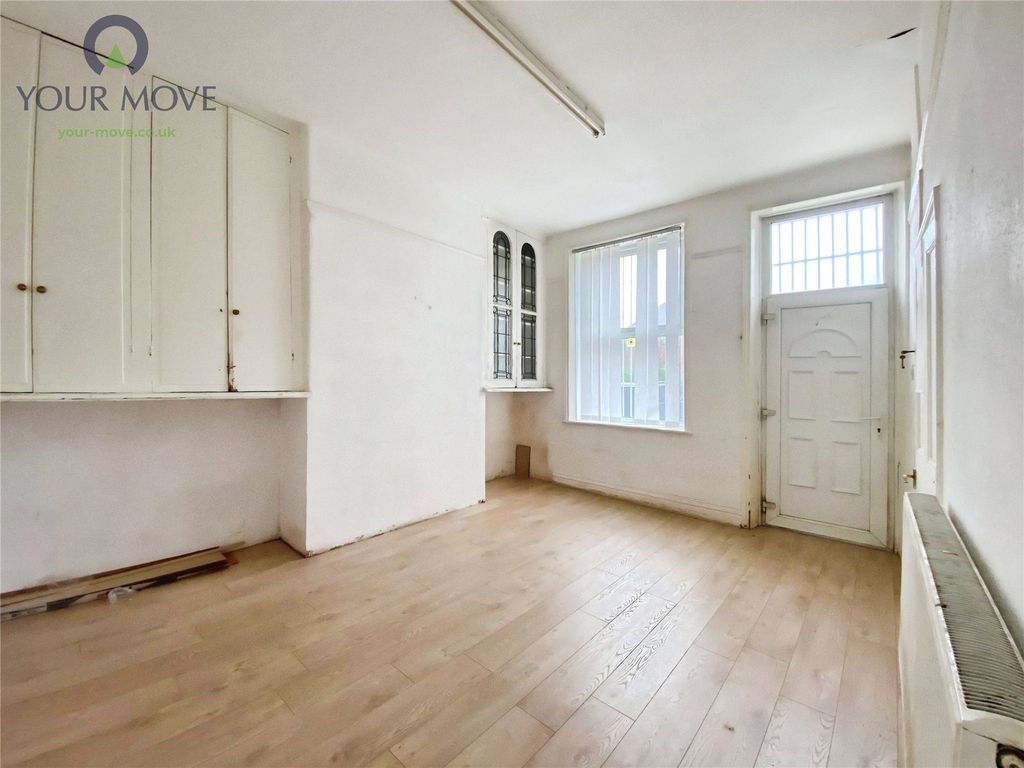 Property photo 3 of 13 Picture No. 15