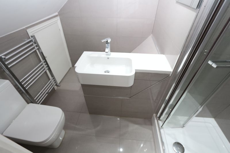 Property photo 3 of 10 Photo 7