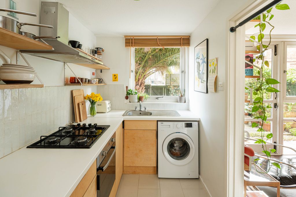 Property photo 3 of 17 _Dsc8330