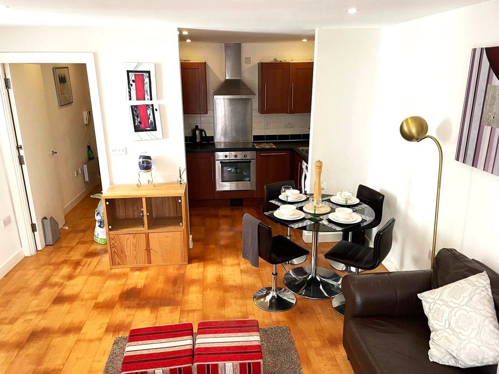 Property photo 2 of 6 Picture No. 03