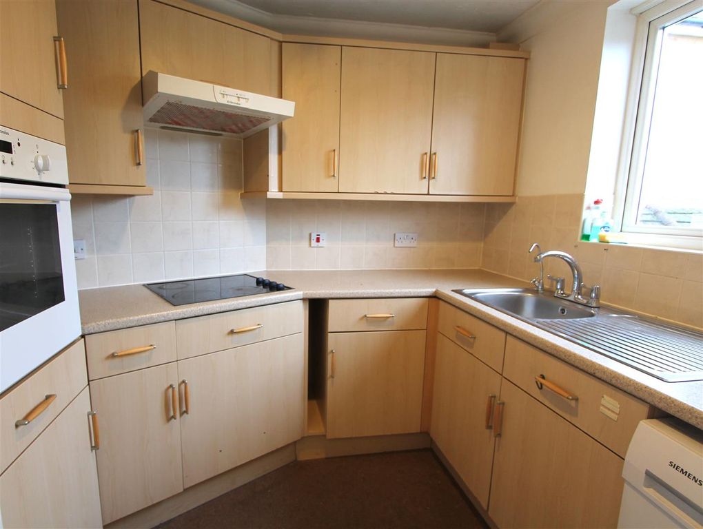 Property photo 2 of 15 Img_9859.Jpg