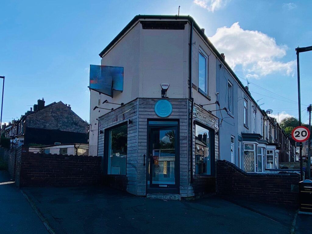 Property photo 1 of 11
