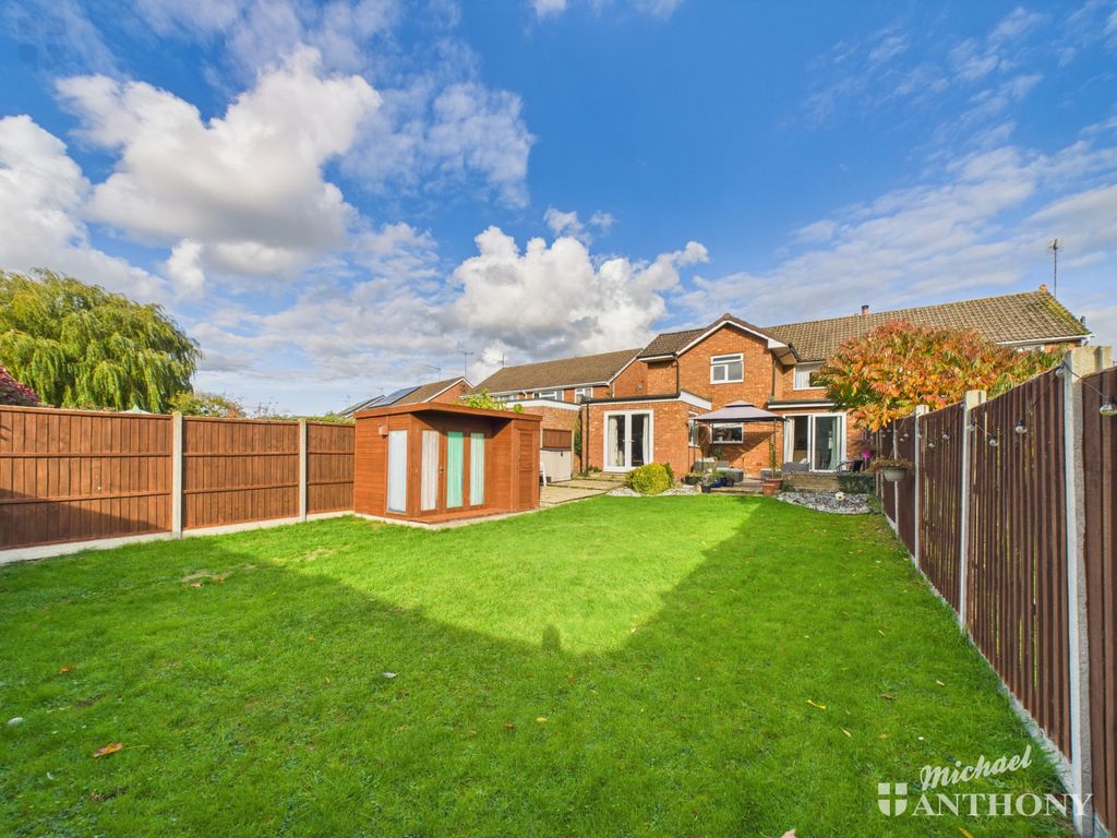 Property photo 3 of 20 Cam03218G0-Pr0805-Still006