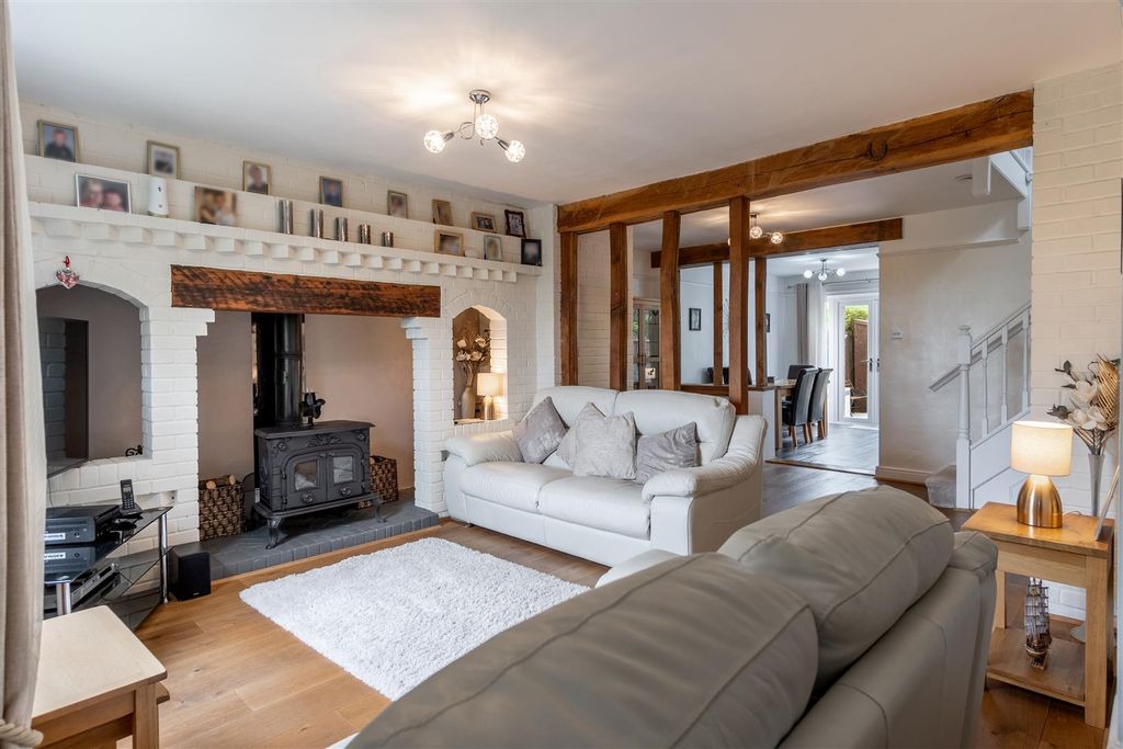 Property photo 3 of 26 Kestrel Cottage-16-1.Jpg