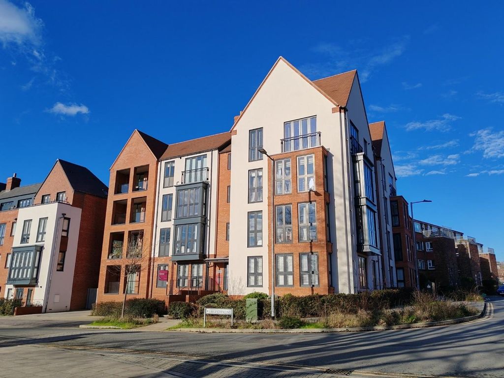 Property photo 1 of 15 1000003932.Jpg