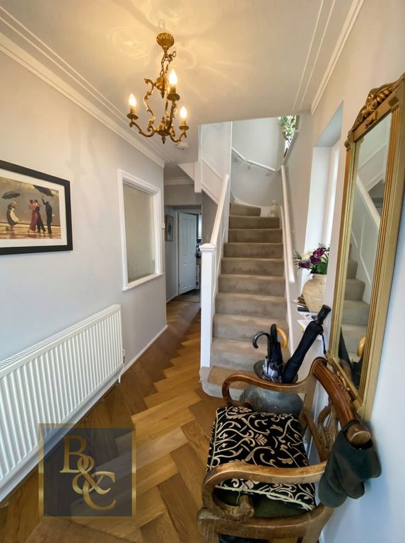 Property photo 2 of 24