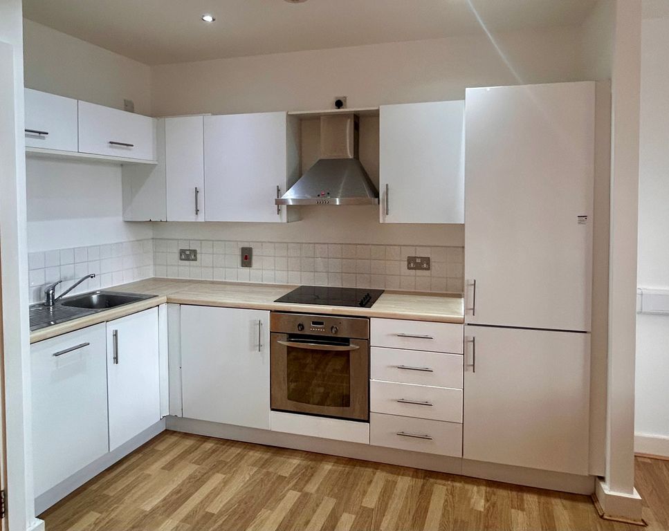 Property photo 1 of 6 Swansea, Sa1