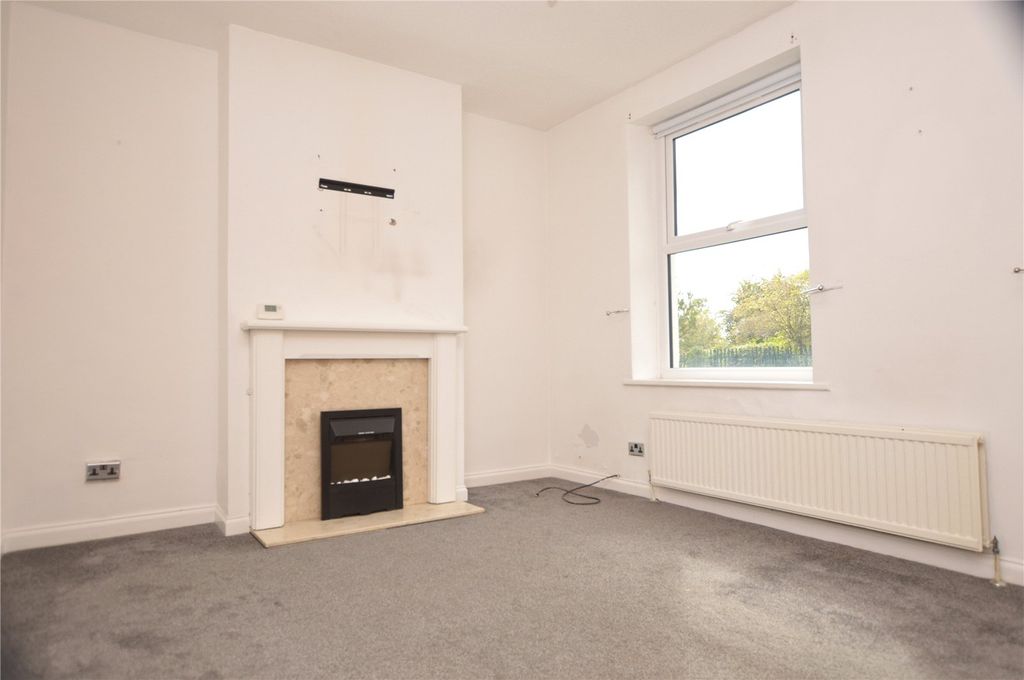 Property photo 3 of 16 Picture No. 03