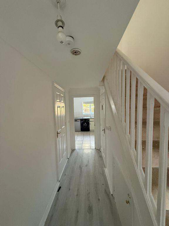 Property photo 2 of 10 Gallery