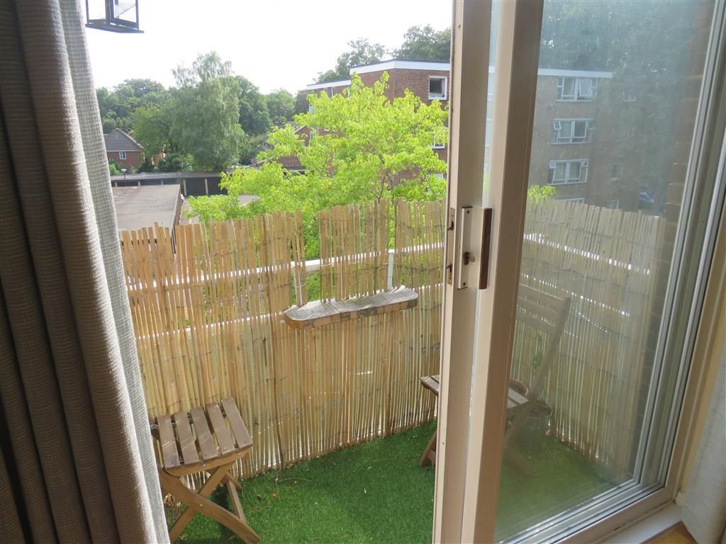 Property photo 2 of 9 Balcony