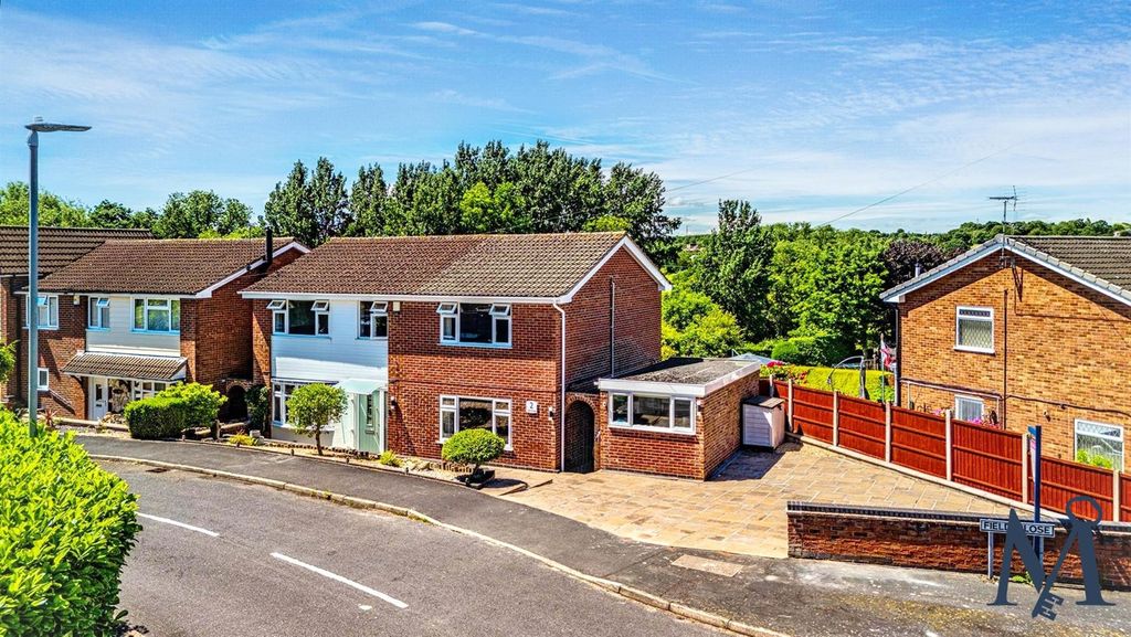 Property photo 1 of 37