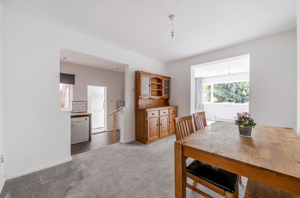 Property photo 3 of 23 1522776-16-1A0ce3...