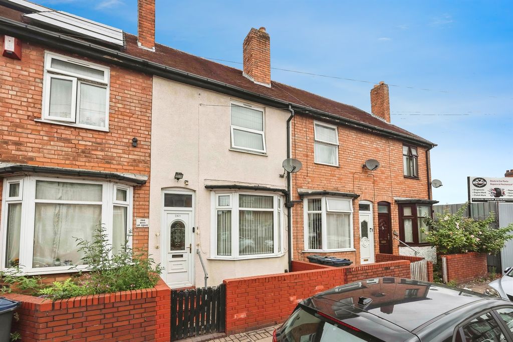 Property photo 2 of 17
