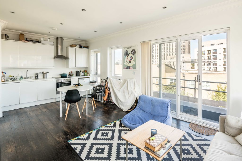 Property photo 3 of 11 _Dsc1590