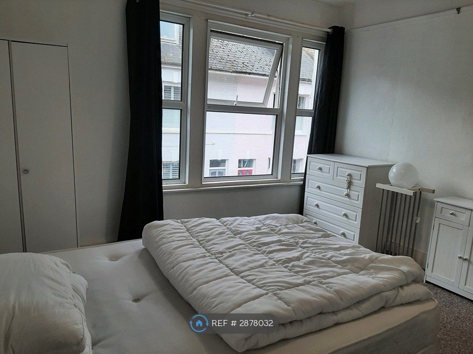 Property photo 1 of 13 Your Bedroom £730 Pcm