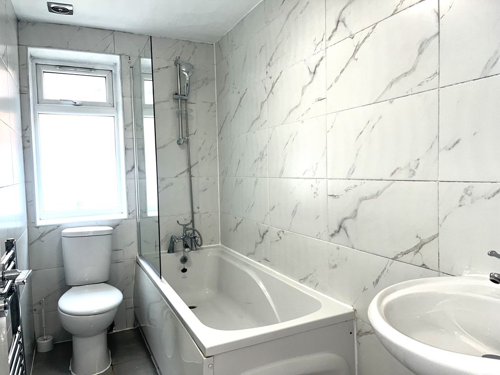 Property photo 3 of 5 Image