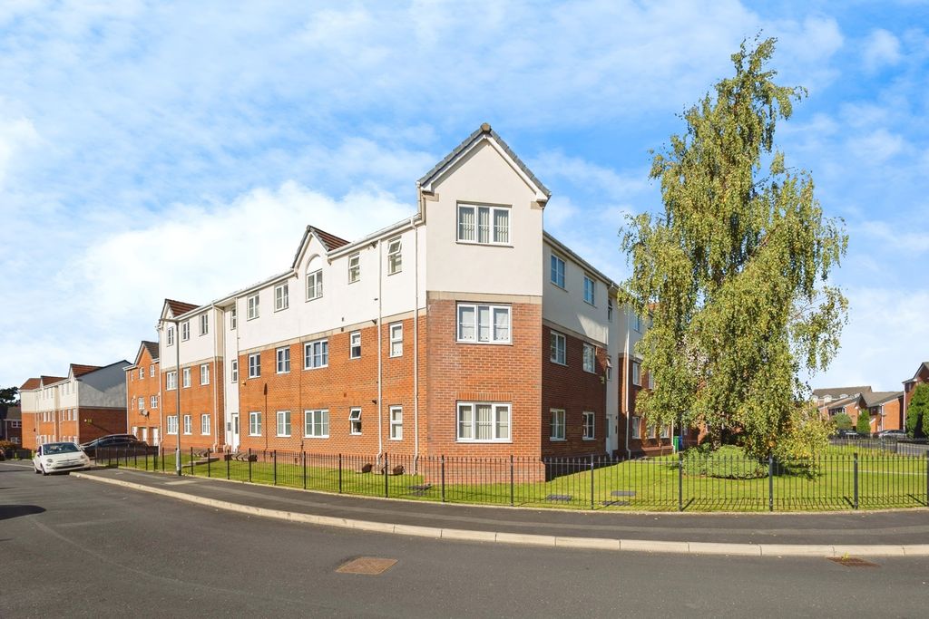 Property photo 1 of 17 Photo