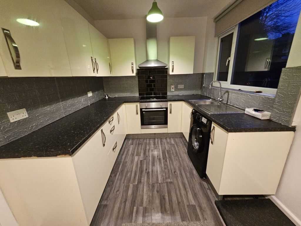 Property photo 2 of 9 Picture No. 04