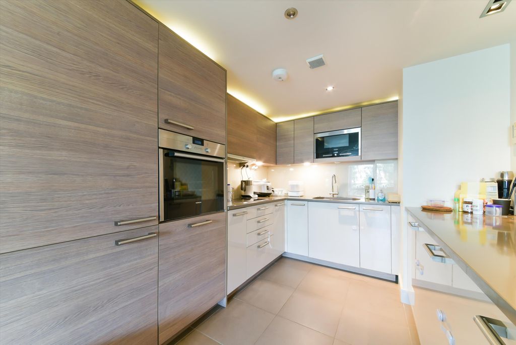 Property photo 3 of 9 Image