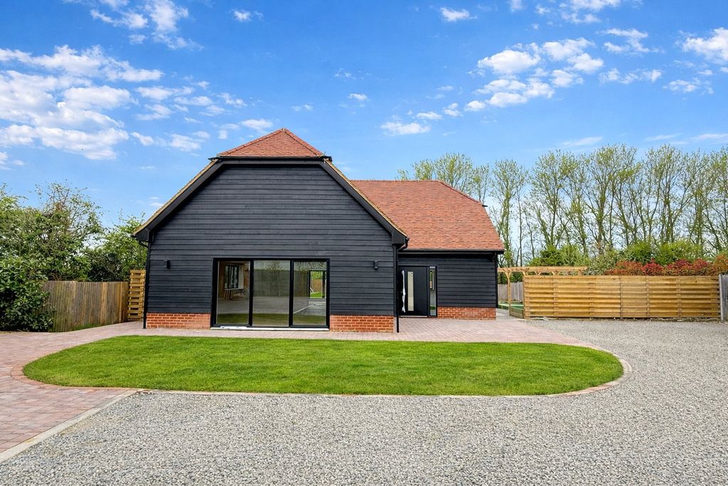 Property photo 1 of 8 Picture No. 03