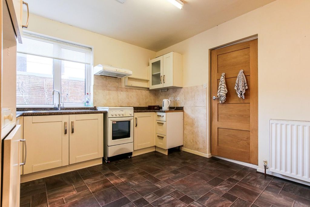 Property photo 3 of 12 Img_0682.Jpg