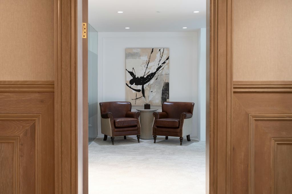 Property photo 2 of 16 Eight Suites