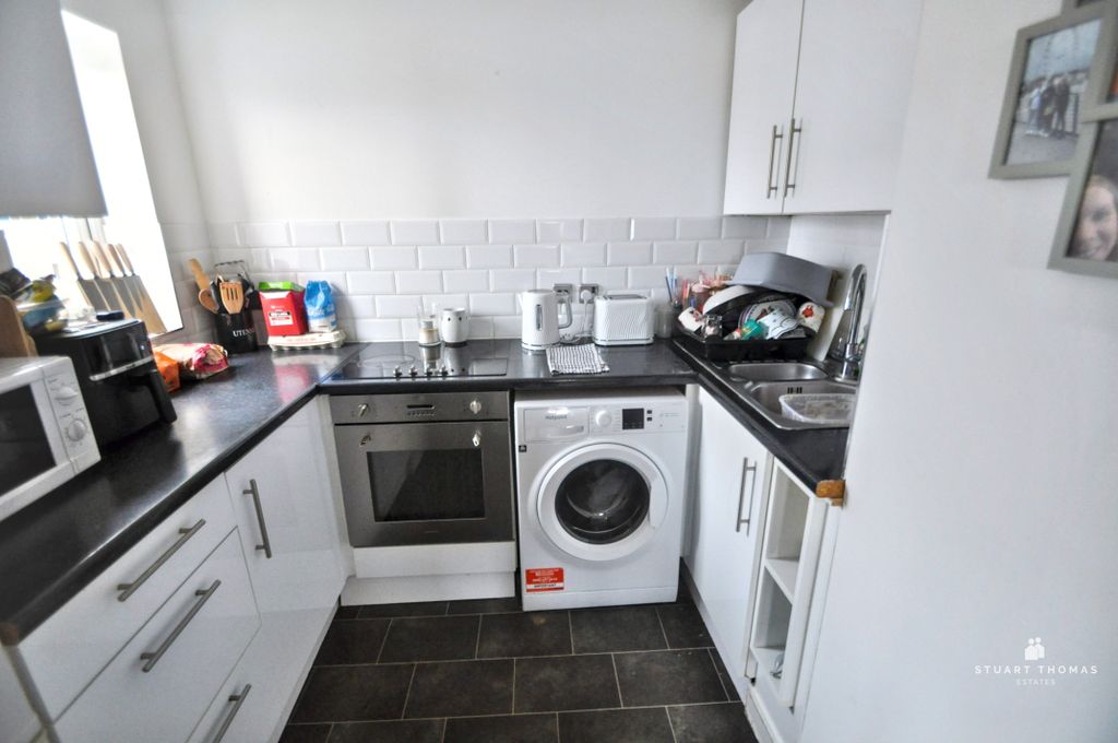 Property photo 2 of 7 Dsc_0688 - Copy (2)