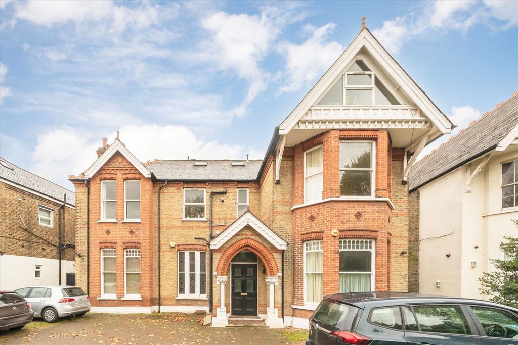 Property photo 1 of 5