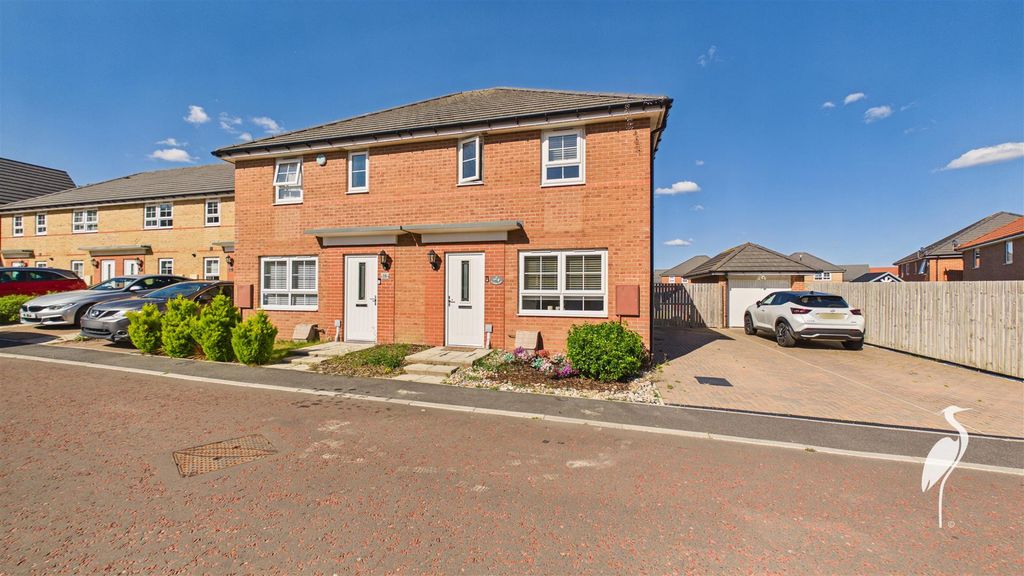 Property photo 1 of 24 Cam05632G0-Pr0255-Still026.Jpg