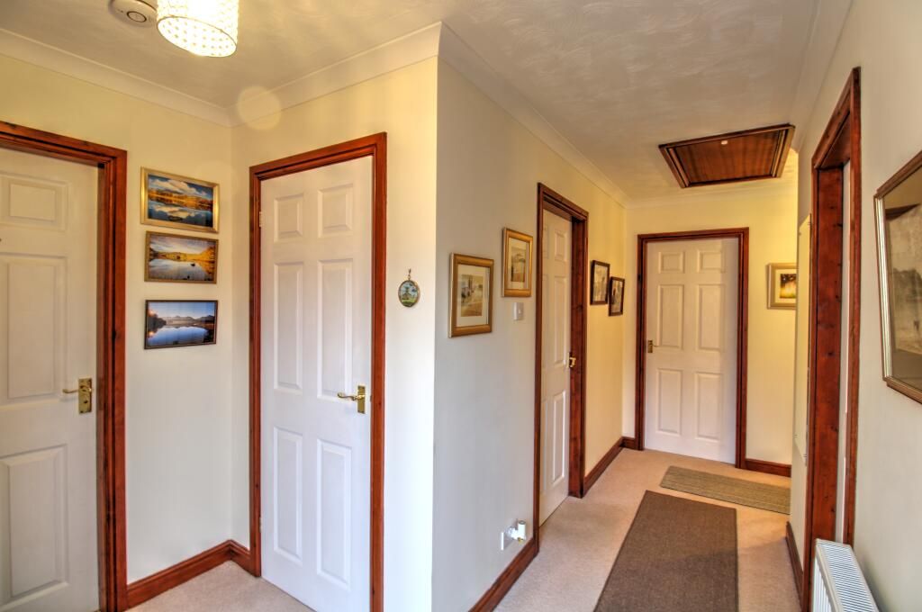 Property photo 3 of 12 77046_426648_Img_08_0000