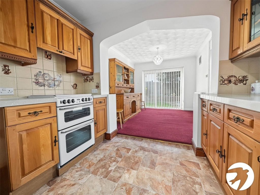 Property photo 3 of 17 Picture No. 19