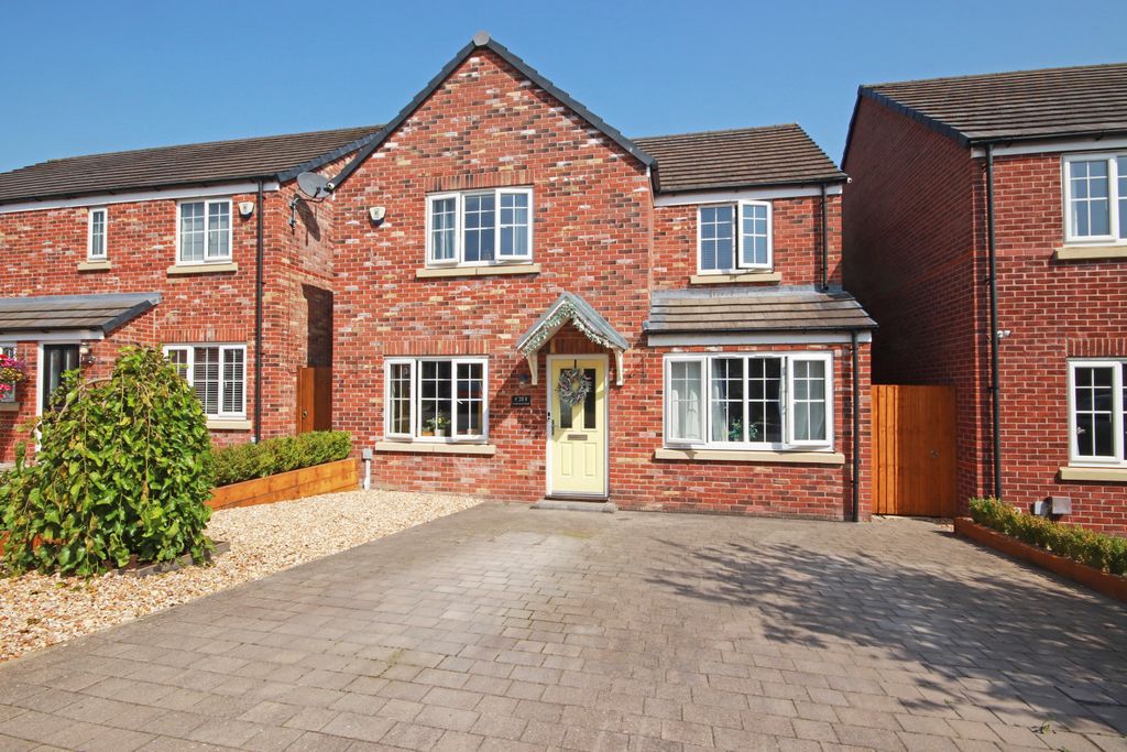 Property photo 1 of 23