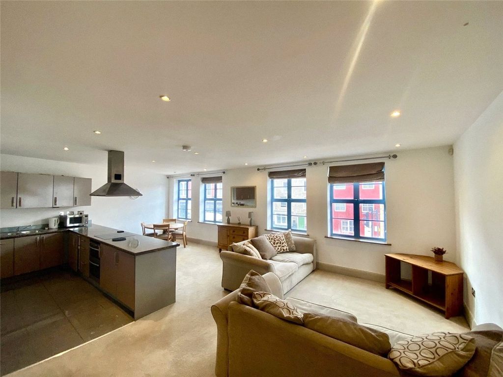 Property photo 1 of 14 Picture No. 53
