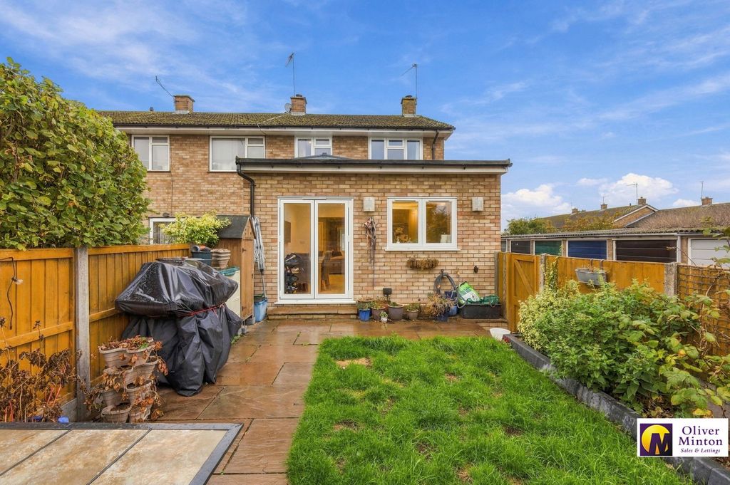 Property photo 2 of 23