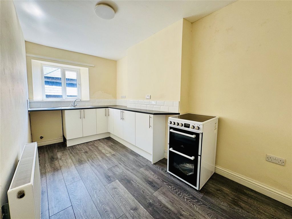 Property photo 1 of 6 Picture No. 06