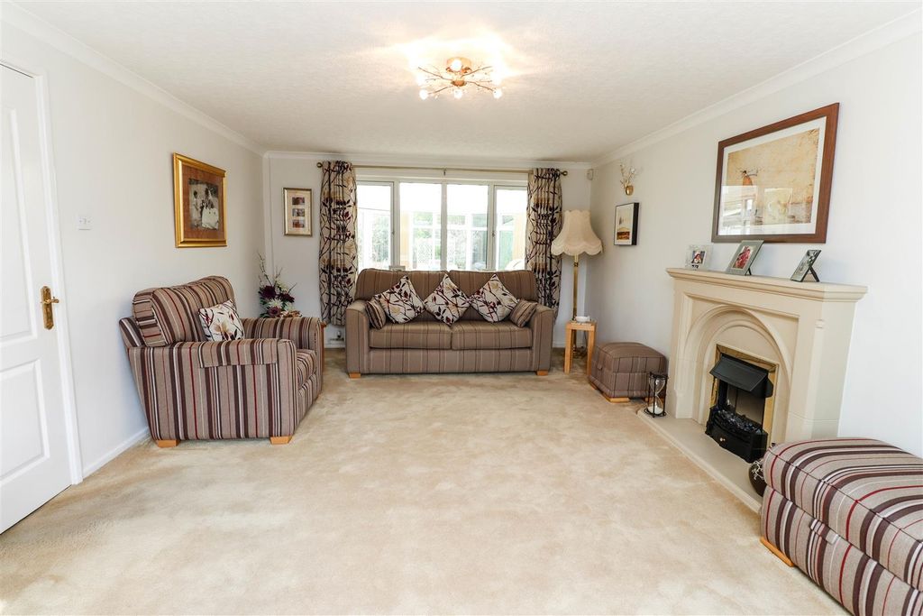 Property photo 3 of 33 Img_0456.Jpg