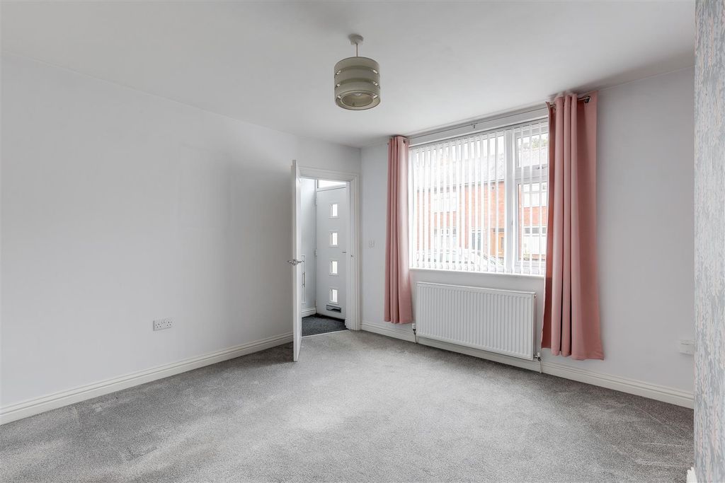 Property photo 2 of 14 151025_10.Jpg