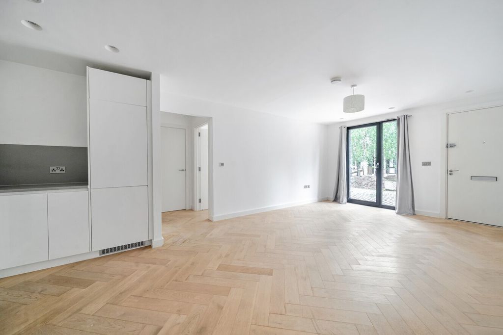 Property photo 1 of 12 Picture No. 01