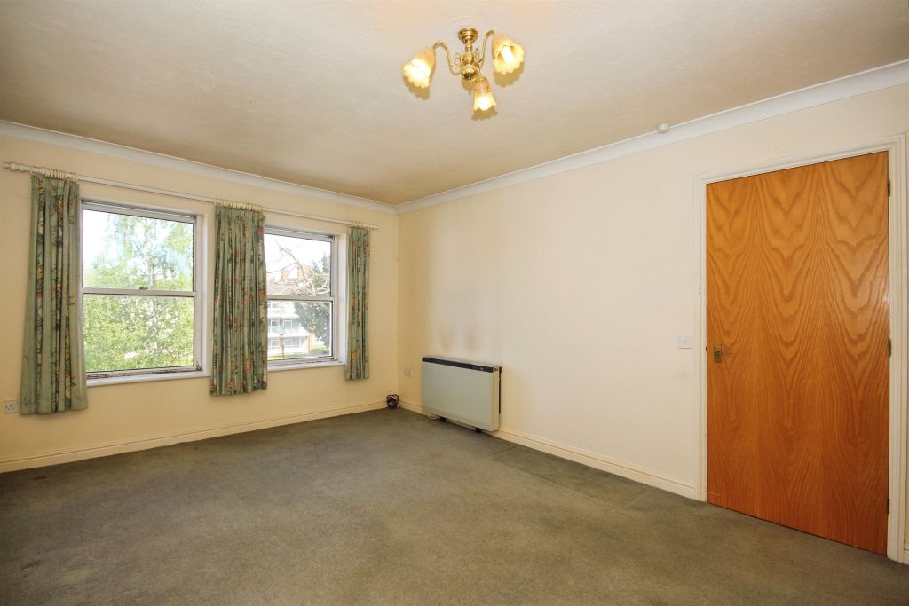 Property photo 3 of 10