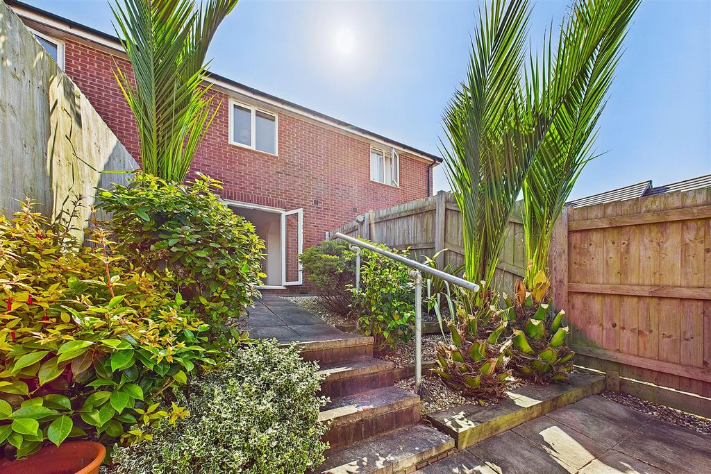 Property photo 2 of 24 Rear Garden