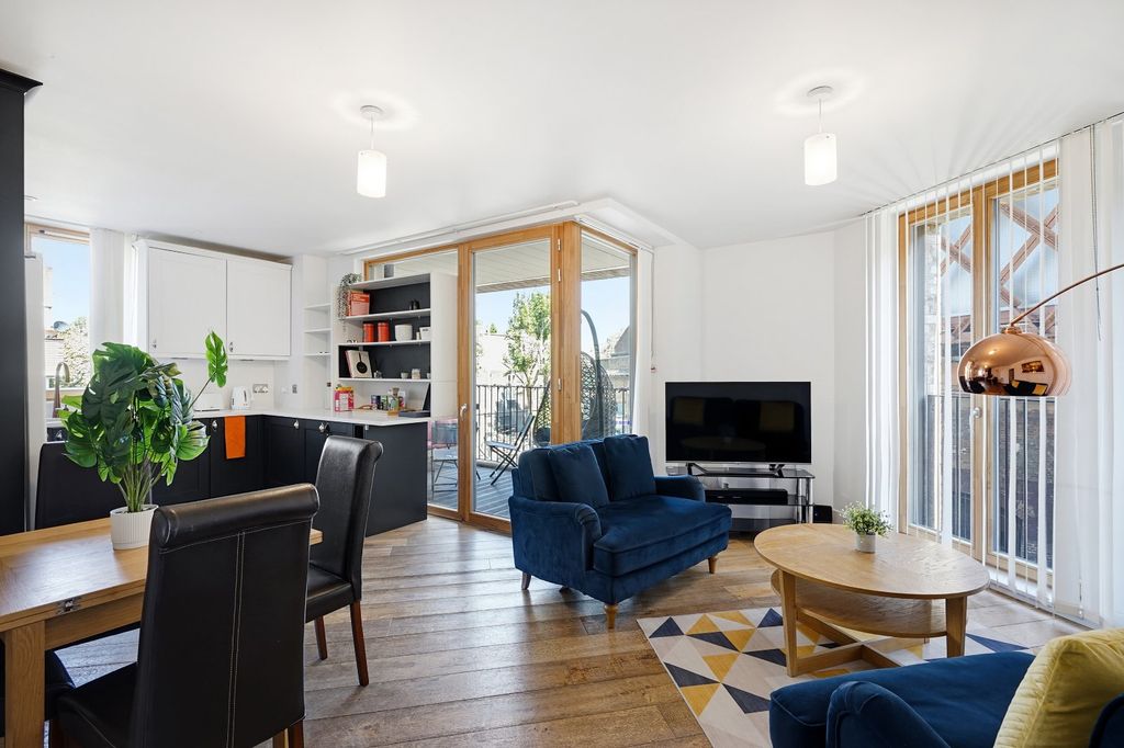 Property photo 1 of 15 Reception Room