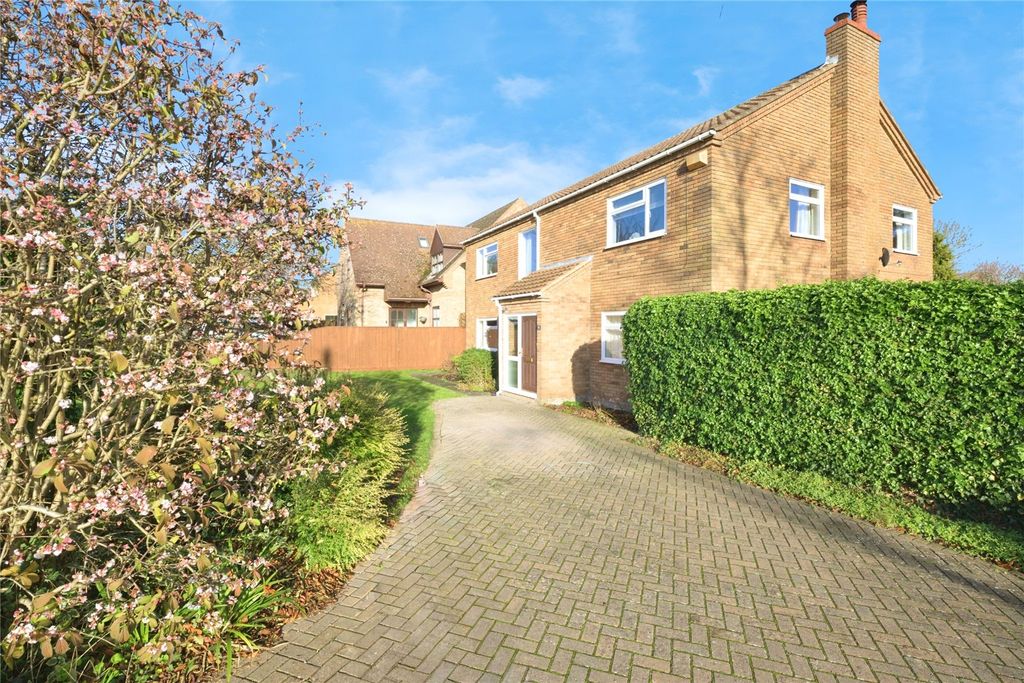 Property photo 1 of 22 Picture No. 04