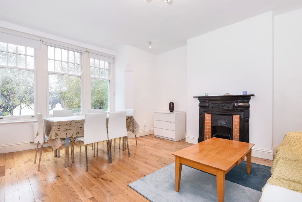 Property photo 3 of 7 Picture No. 26