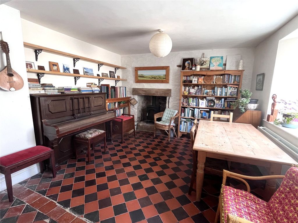 Property photo 2 of 18 Picture No. 09